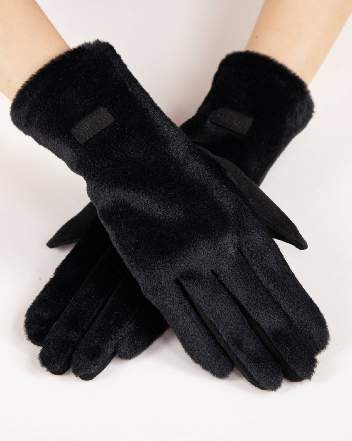 Soft Faux Fur Logo Gloves: Black