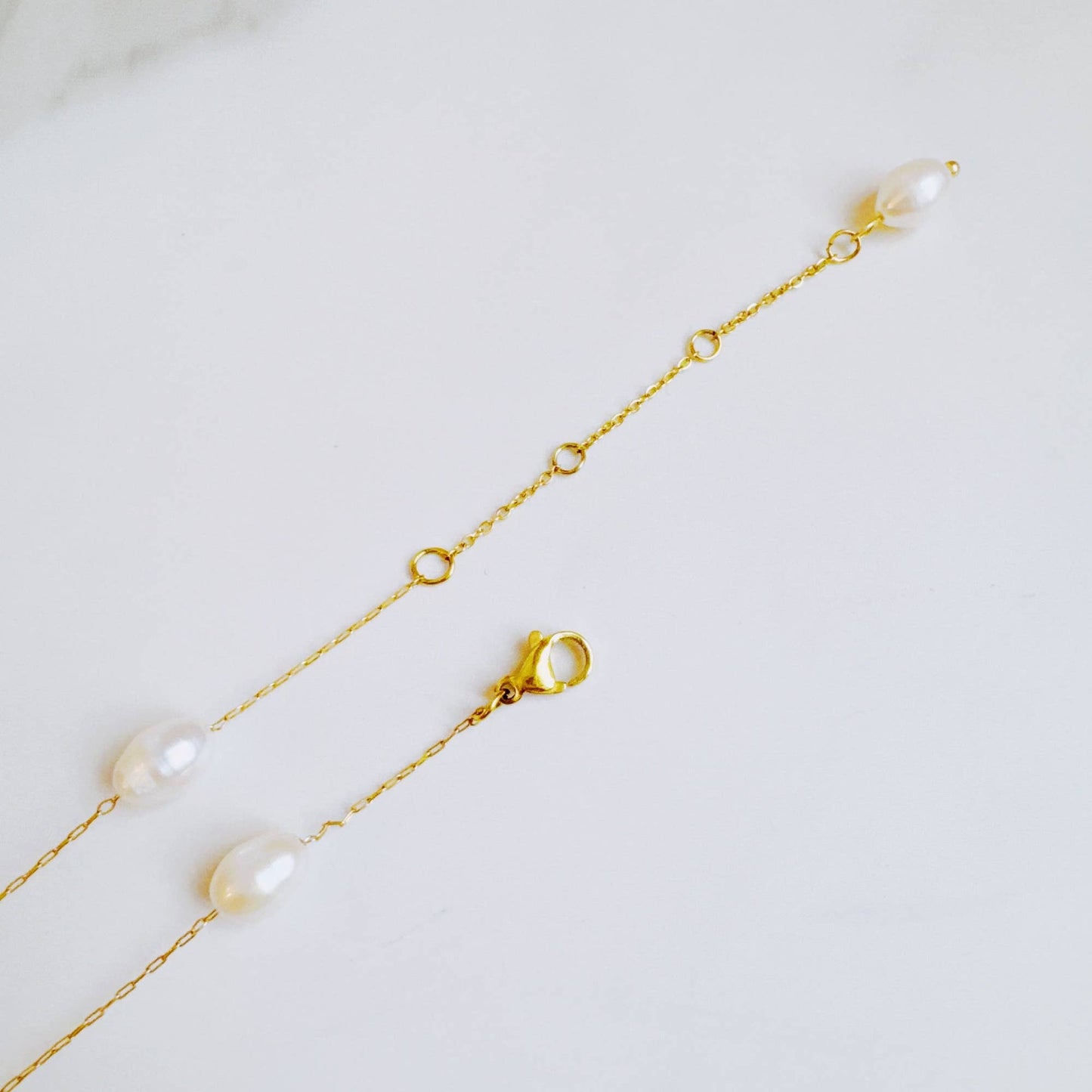 Esther Freshwater Pearl Station Necklace: Cream