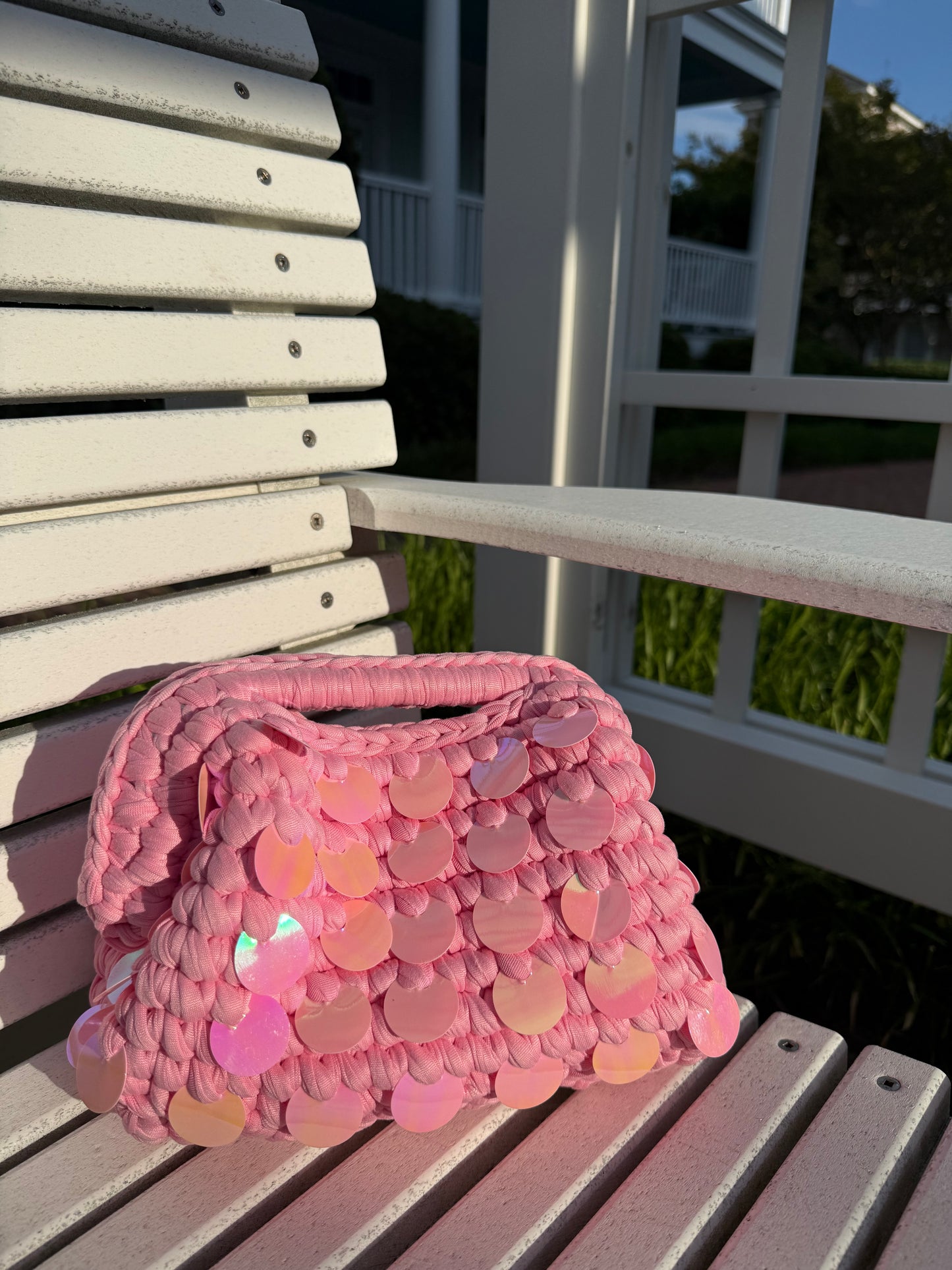 ST. TROPEZ SEQUIN CLUTCH PINK