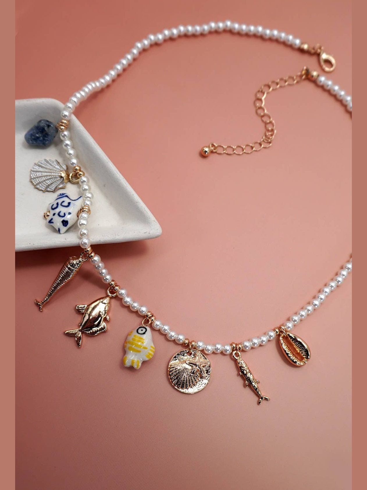 PARADISE CHARM NECKLACE