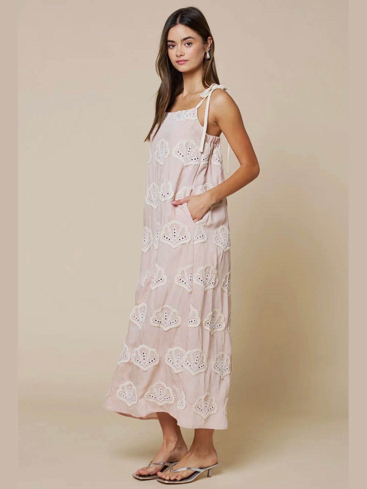 TAYLOR SHELL MAXI DRESS