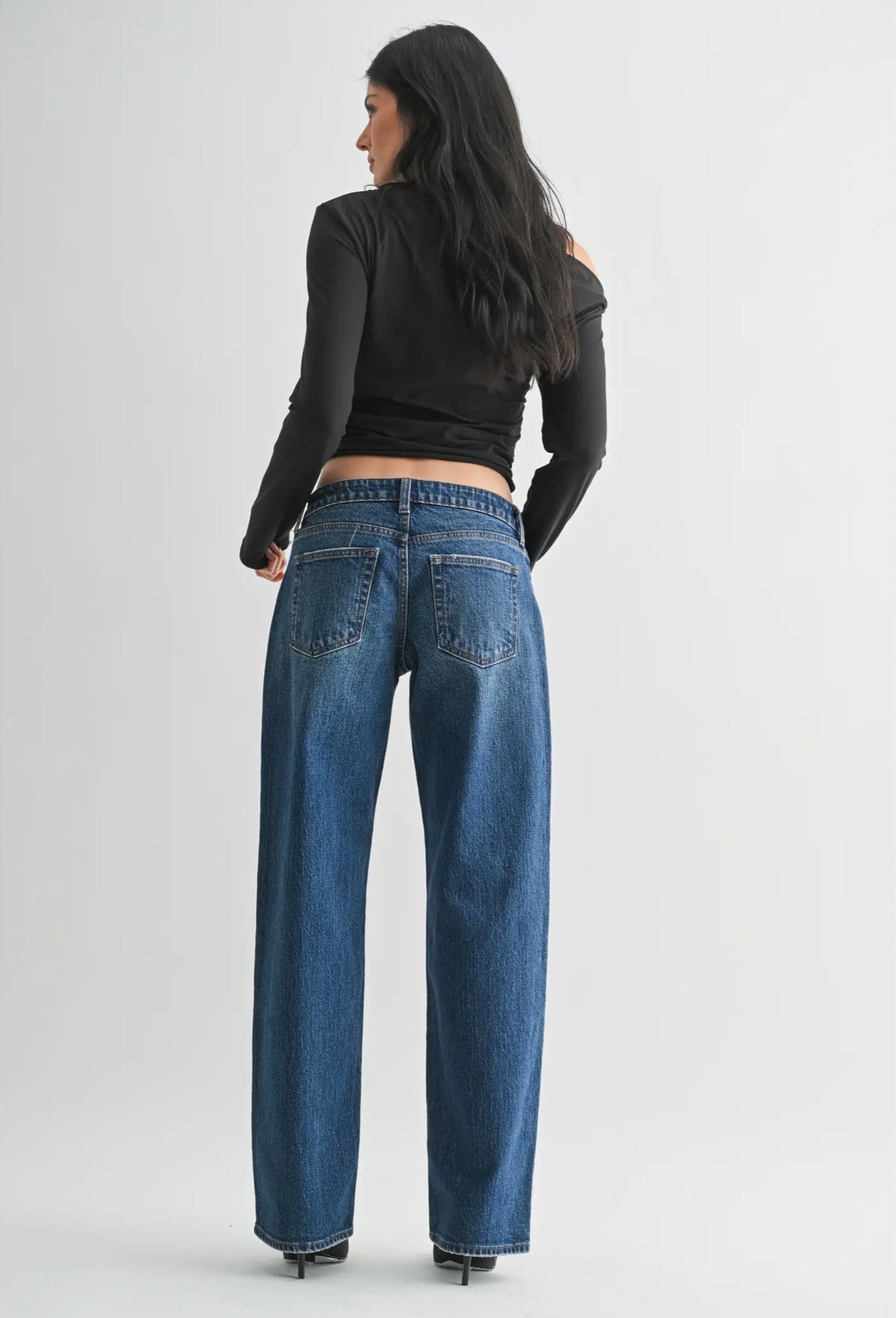 LIZ STUD JEANS
