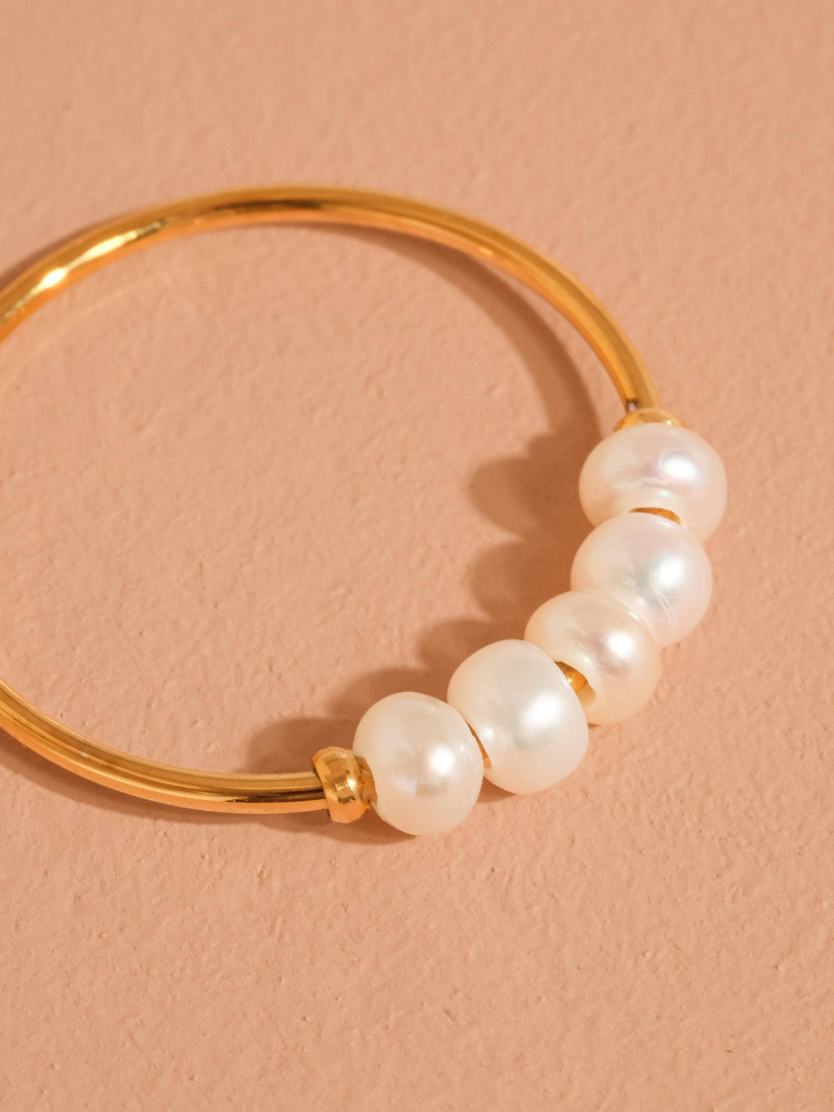 Songe 18K Gold Non-Tarnish Freshwater Pearl Ring: Yellow Gold / 8