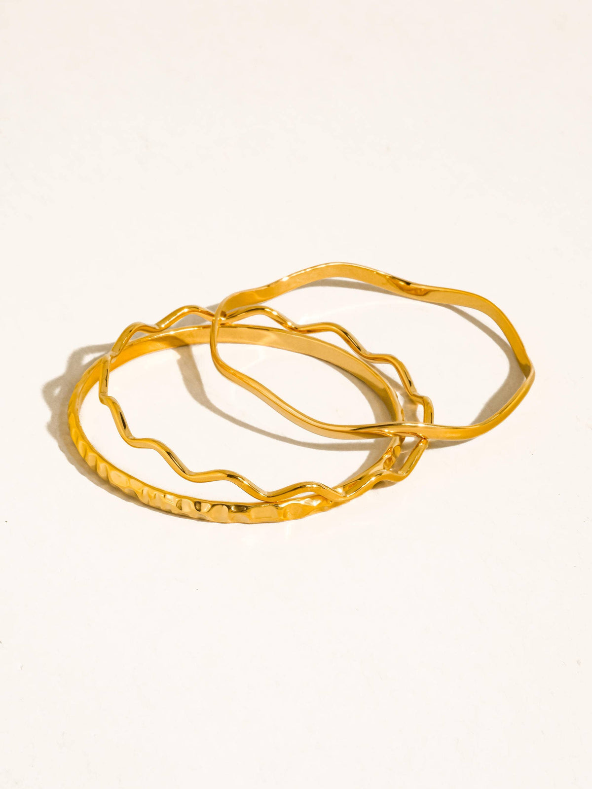 Emerson 18K Gold Non-Tarnish Hammered Bangle Bracelet: Yellow Gold