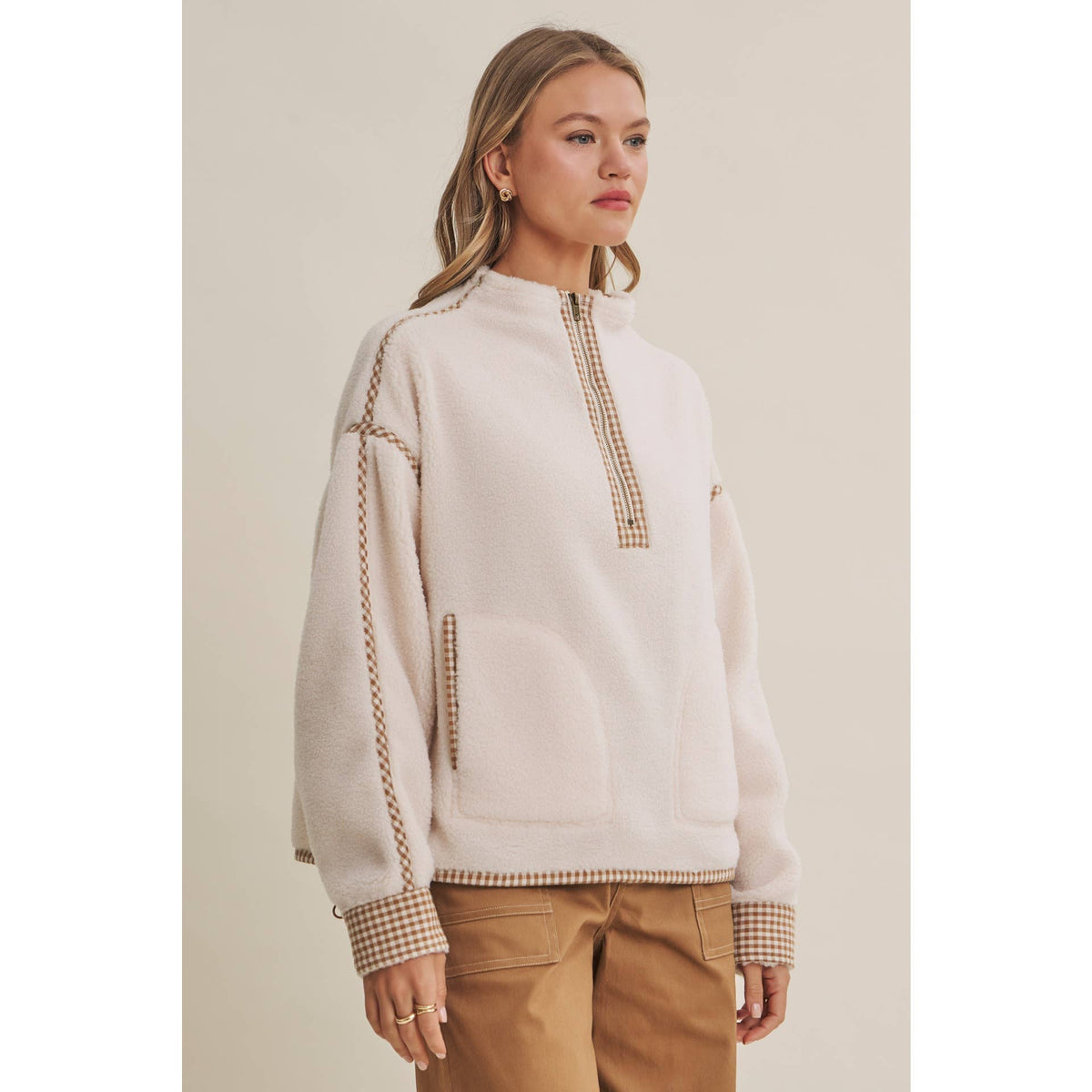 COZY CABIN GINGHAM TRIM SHERPA FLEECE HALF-ZIP PULLOVER: CREAM