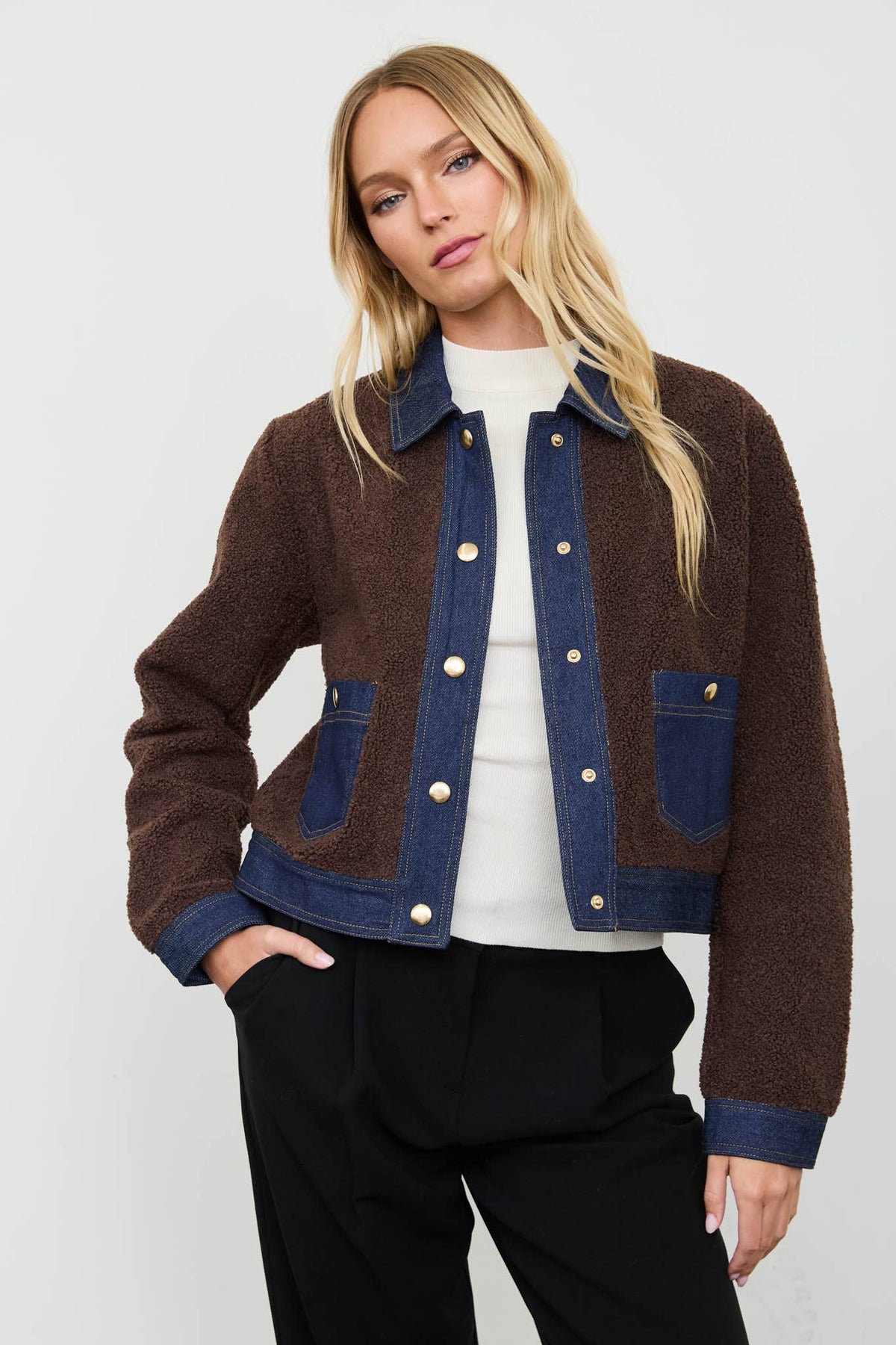 DENIM TRIM SHERPA CROPPED JACKET