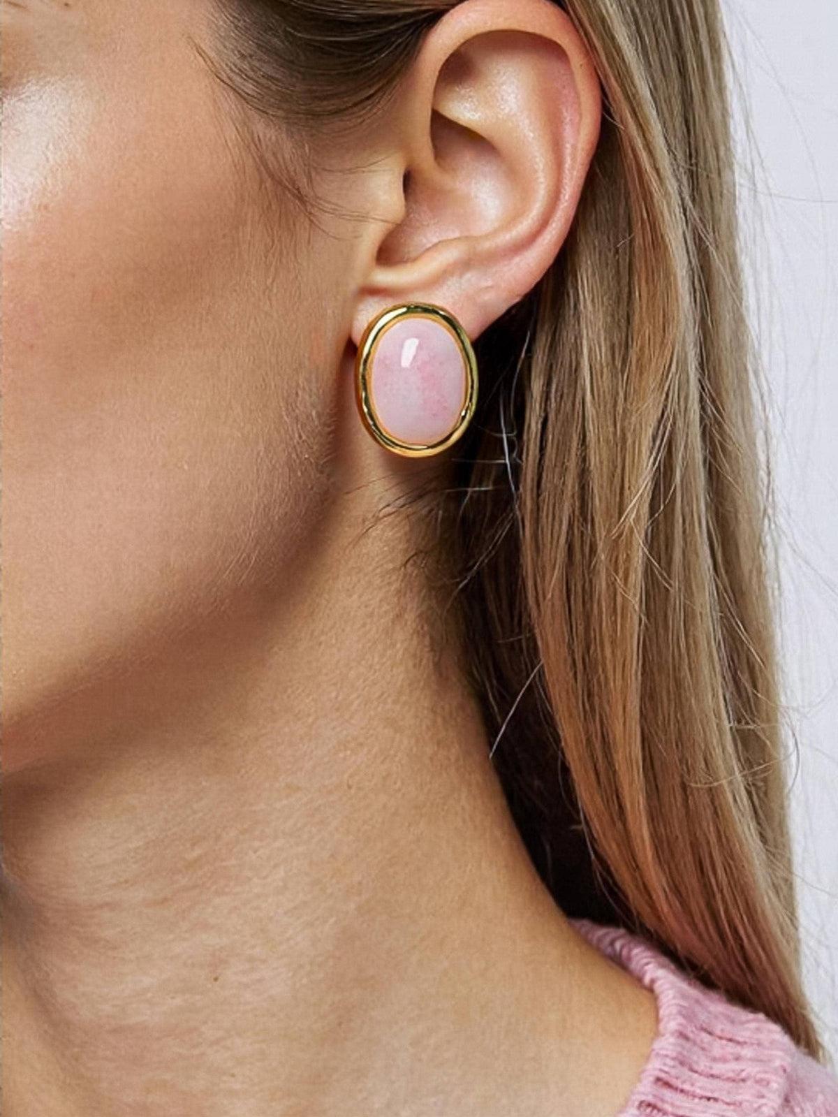 Dahlia 18K Gold Vintage Natural Stone Earring: Rose