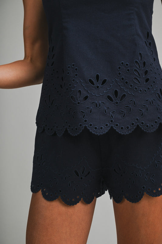 CAROL EMBROIDERED SHORTS