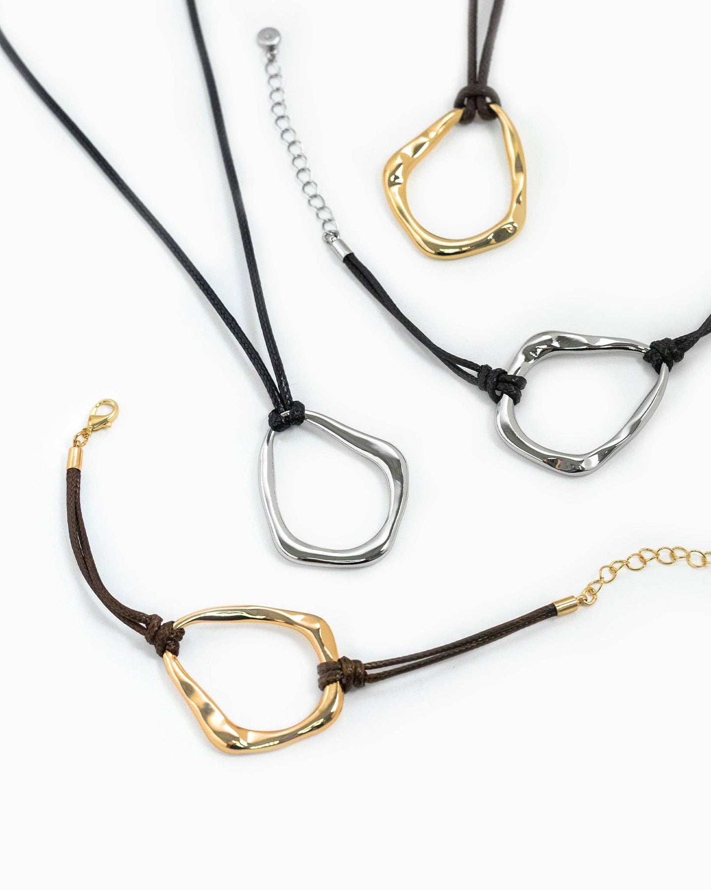 Abstract Wave Cord Necklace: Gold
