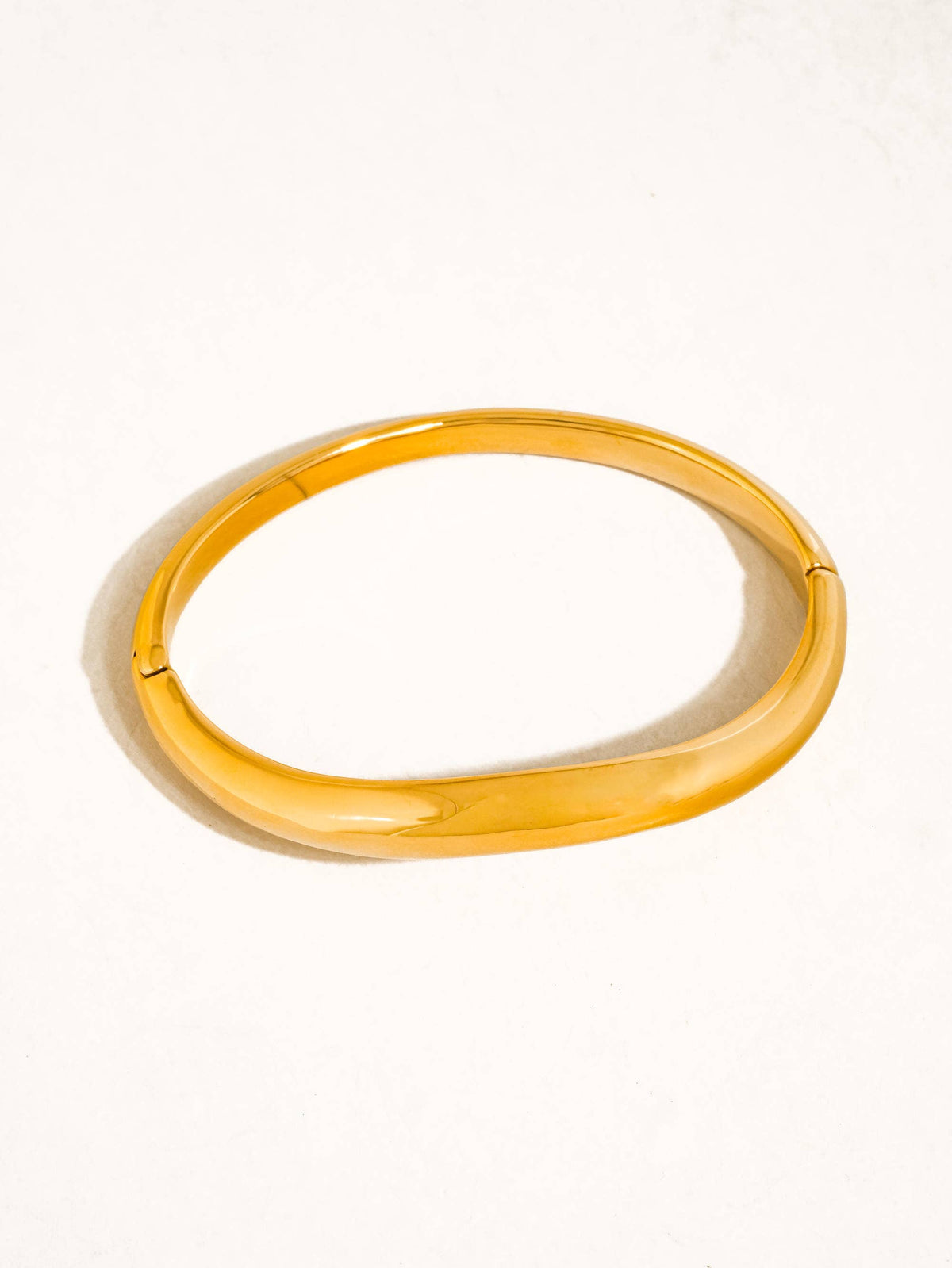 Mathieu 18K Gold Non-Tarnish Sculptural Bangle Bracelet: Yellow Gold