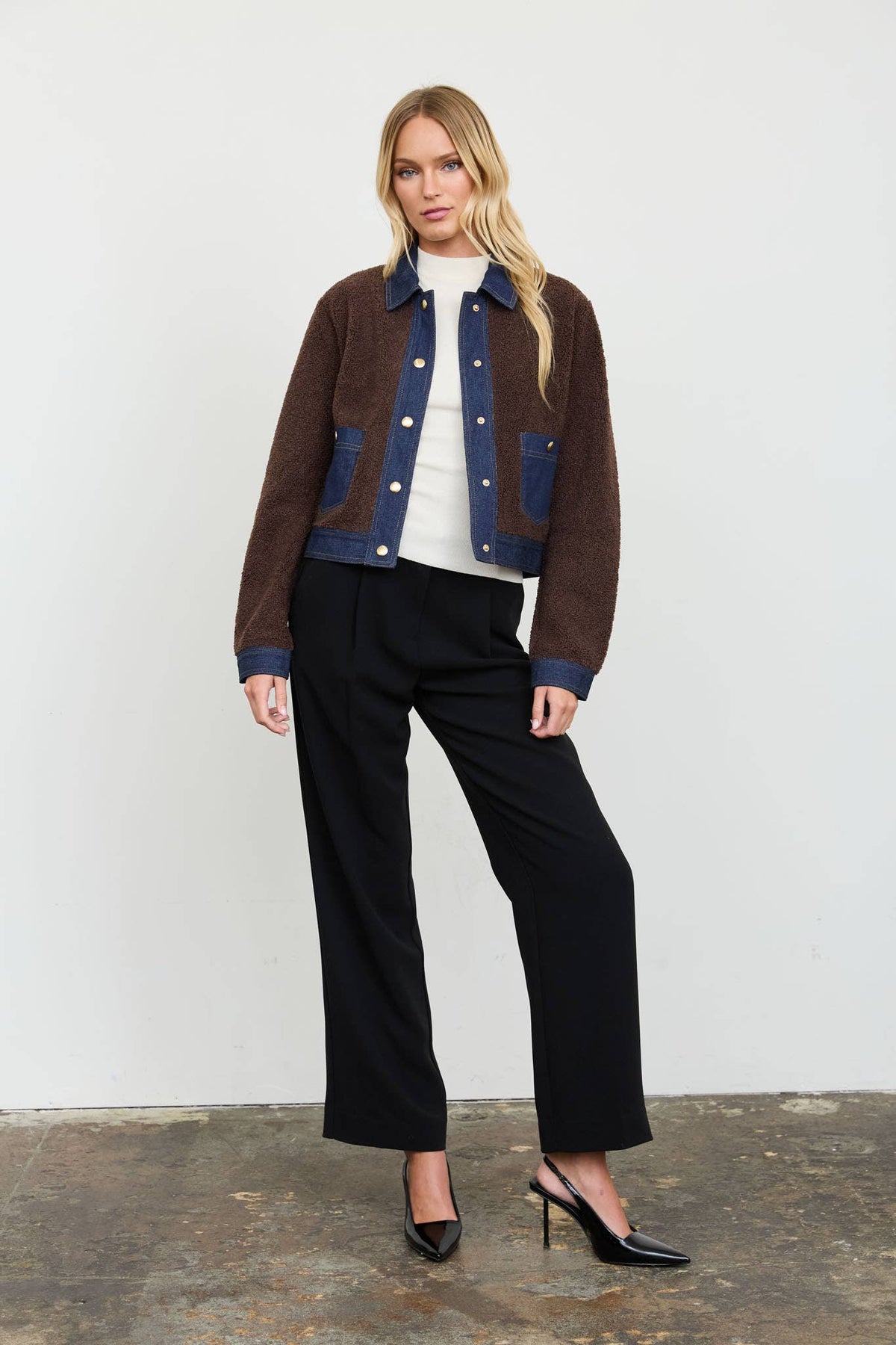 DENIM TRIM SHERPA CROPPED JACKET