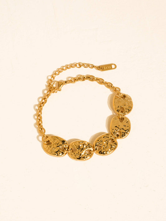 Bowie 18K Gold Non-Tarnish Hammered Disc Chain Bracelet: Yellow Gold