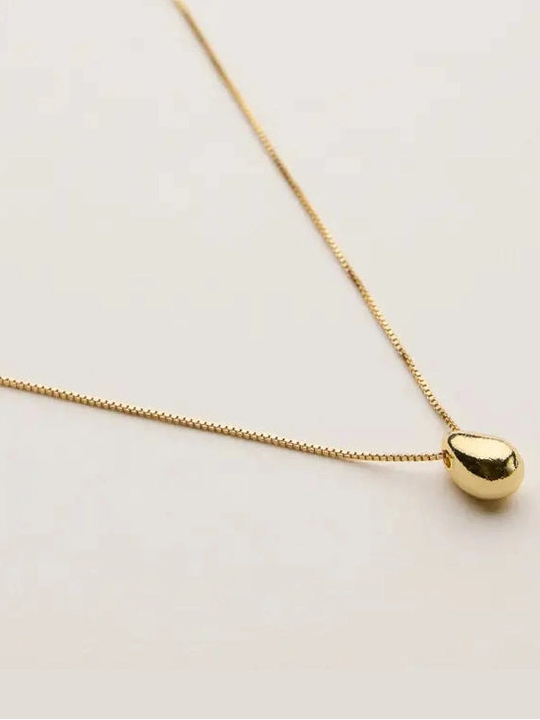 COLLECTING MOMENTS NECKLACE