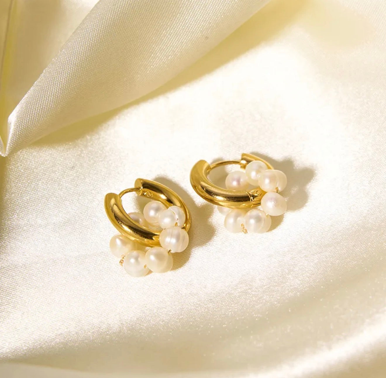 FULL HEART WATERPROOF HOOPS