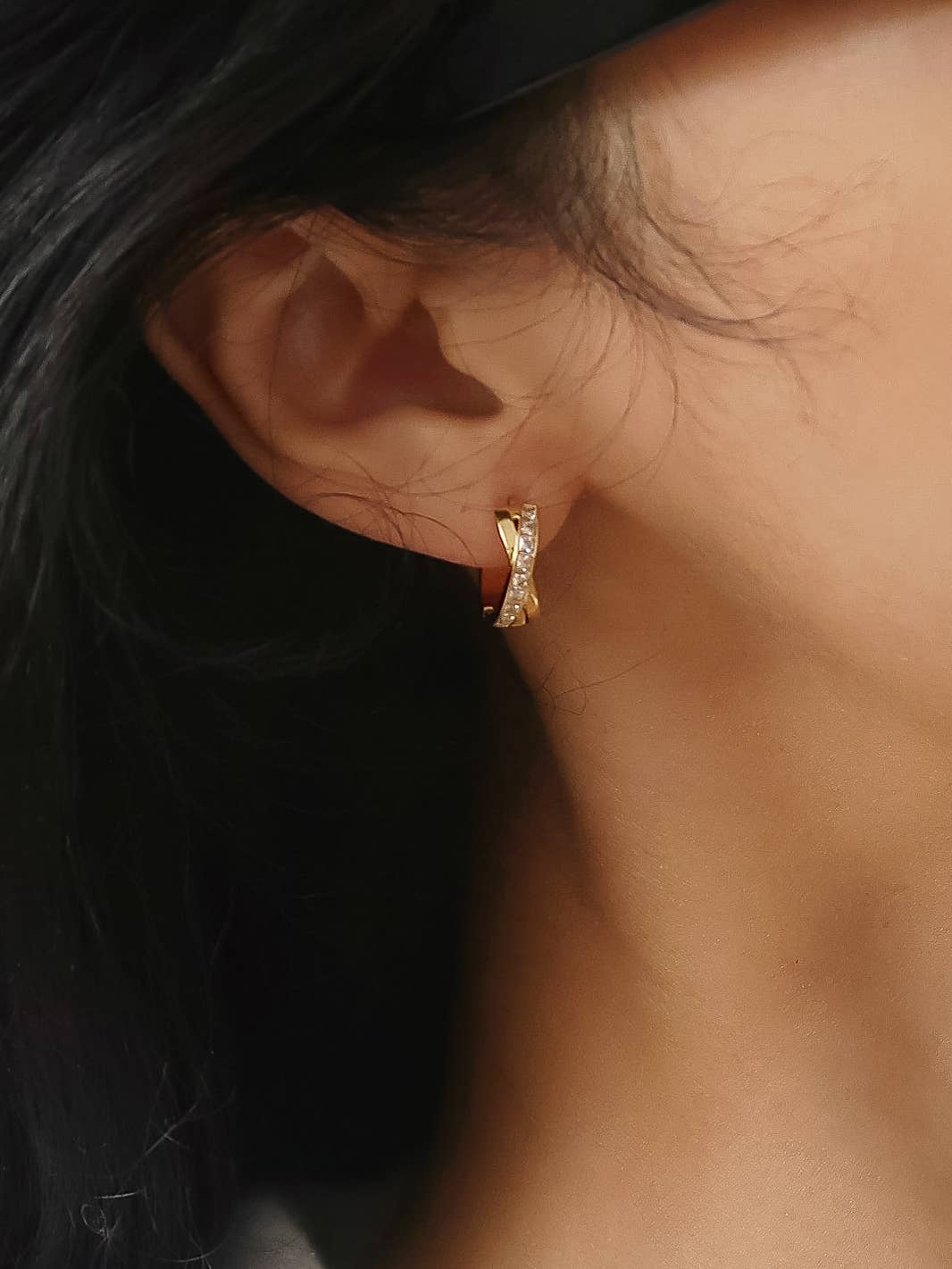 Maissac 18K Gold Non-Tarnish CZ Crossover Huggie Earrings