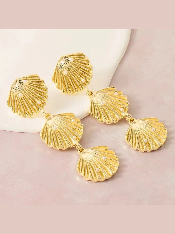 ON ISLAND TIME SHELL EARRINGS
