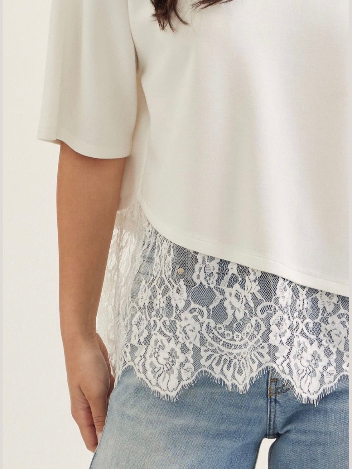 MALLORY LACE DETAIL TOP