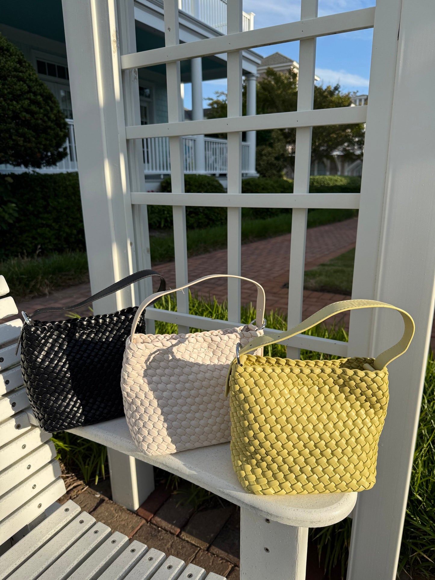 BAILEY BUCKET BAG
