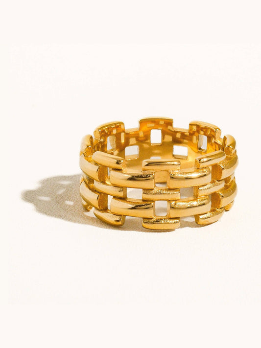Roxie 18K Gold Non-Tarnish Braided Chain Ring: Size 8